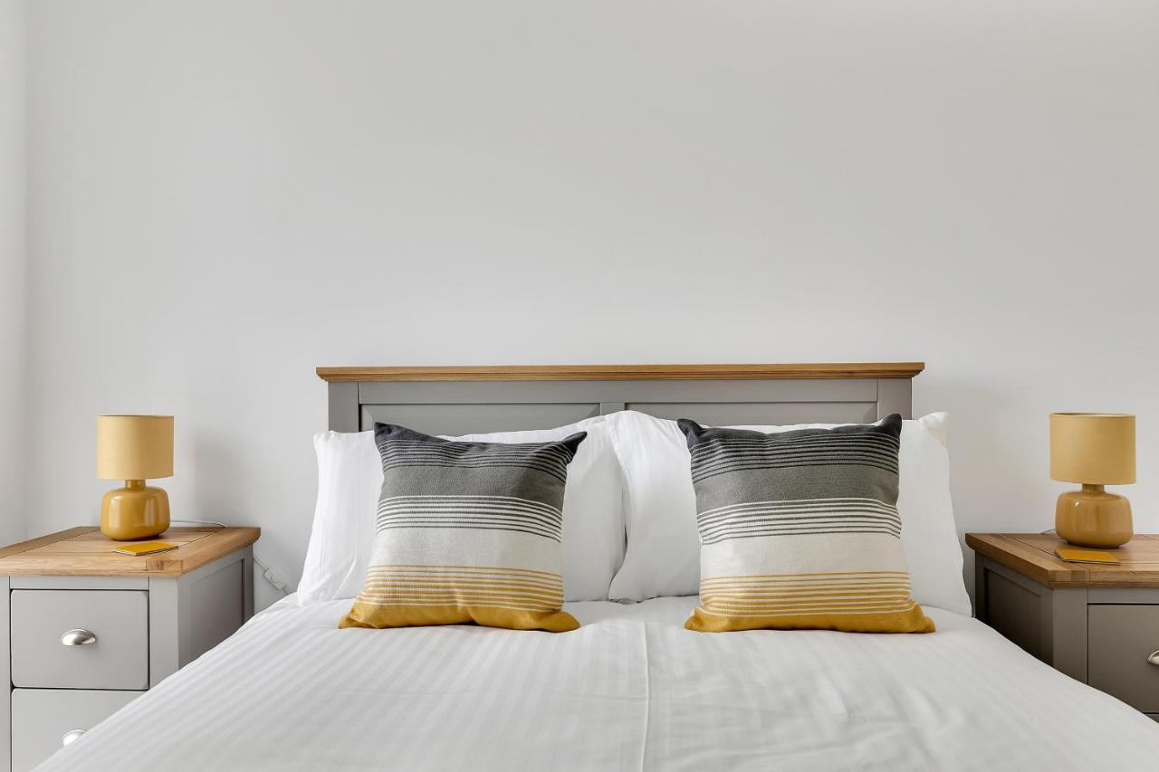 3 Bed- The Pavilion By Pureserviced Plymouth Buitenkant foto
