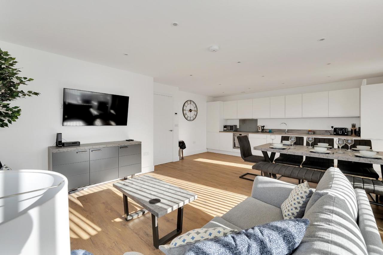 3 Bed- The Pavilion By Pureserviced Plymouth Buitenkant foto
